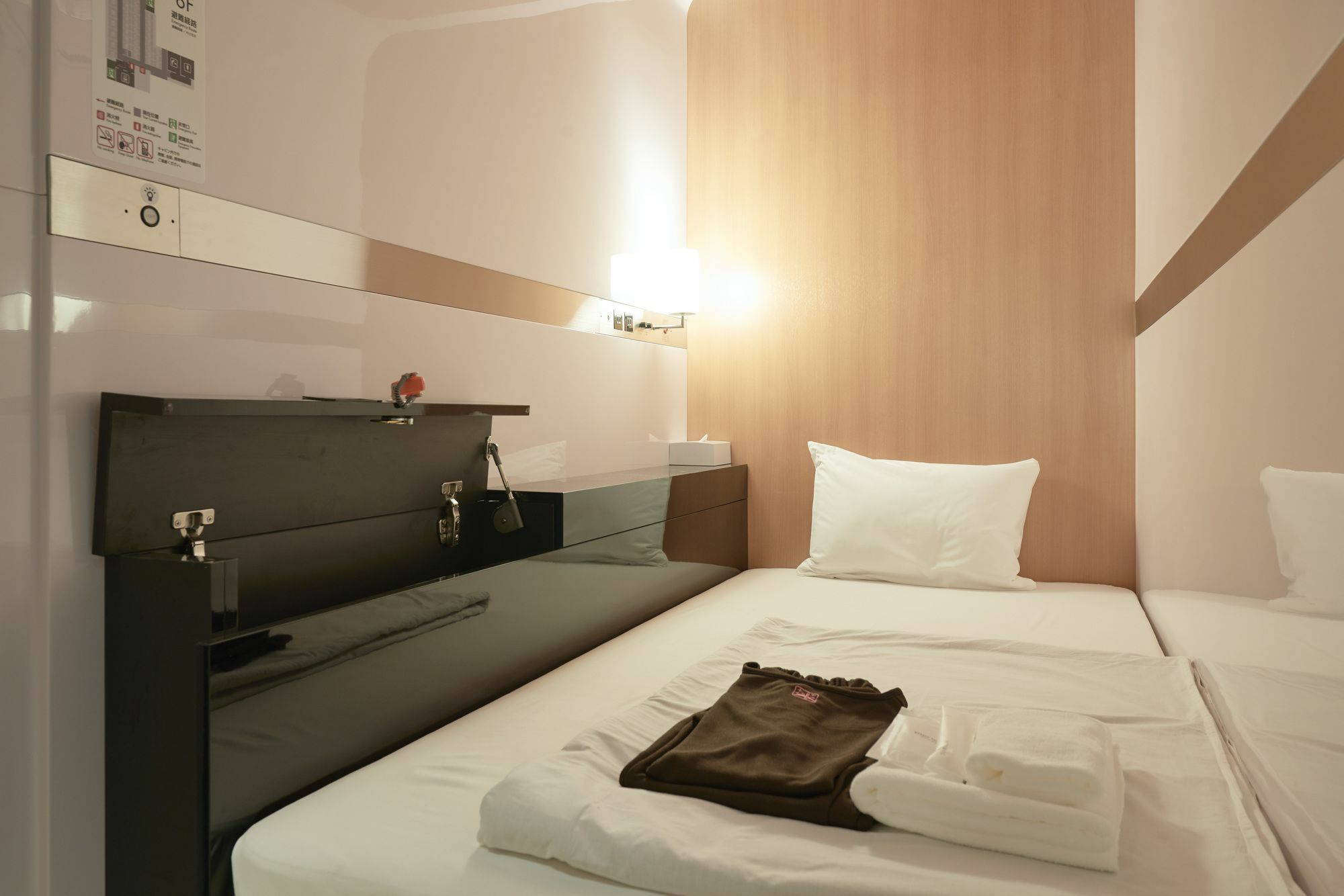First Cabin Kyoto Arashiyama Екстериор снимка